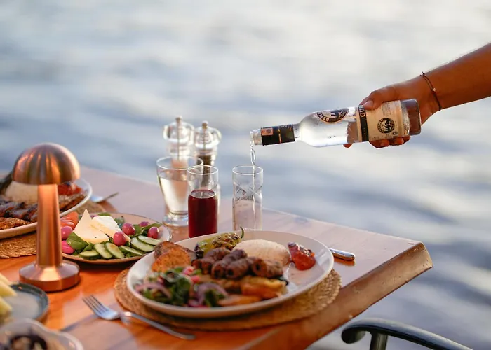 Отель Marimare & *